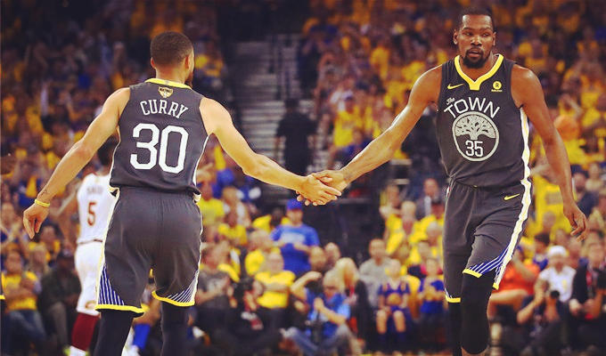 其比赛状态 其比赛状态