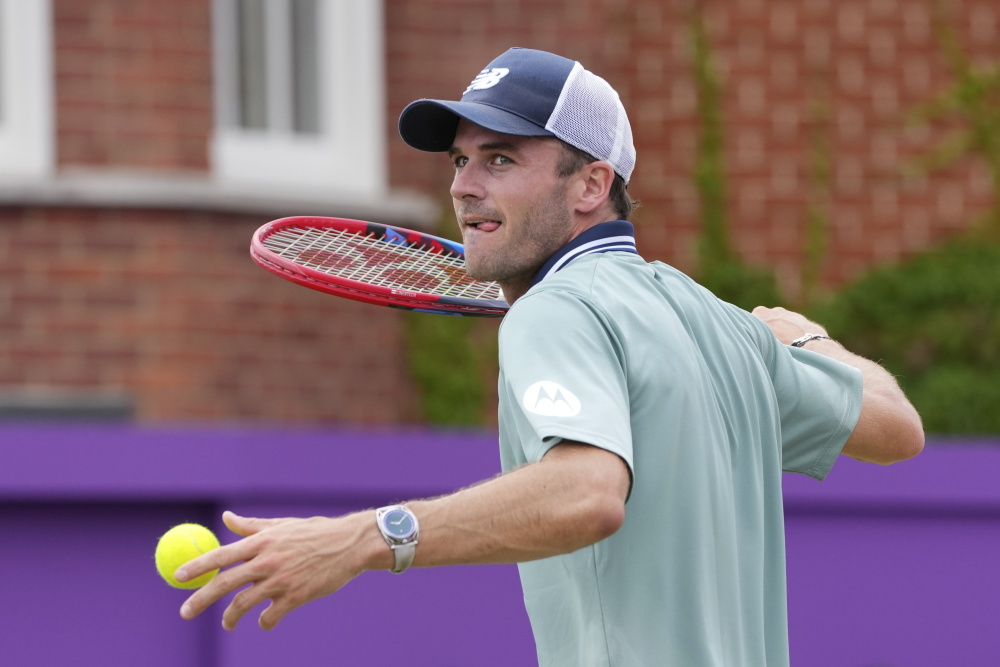 也使两支球 也使两支球