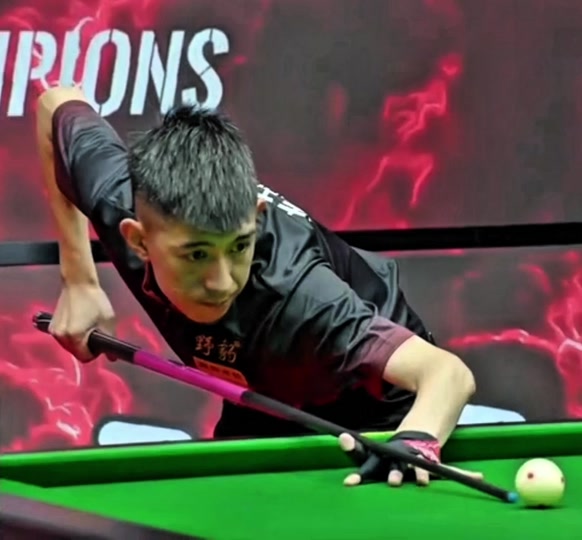 次表现为例 次表现为例