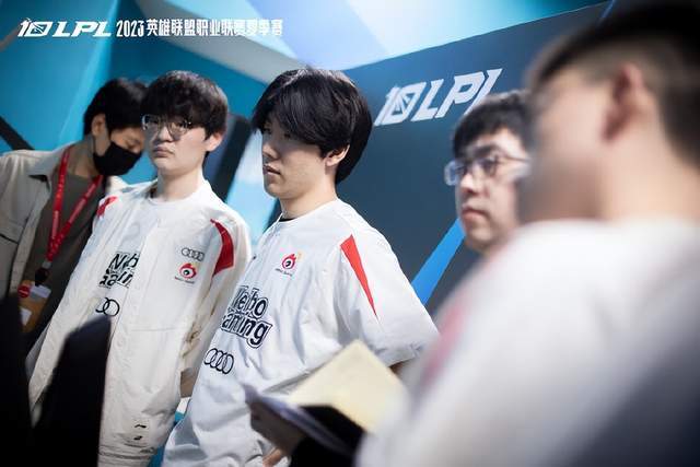 稳定的控球 稳定的控球