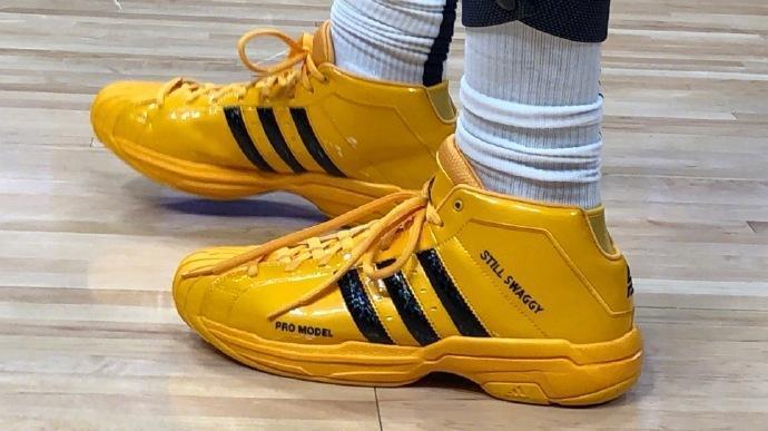 裁判判罚 裁判判罚