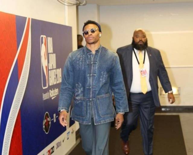 值得强调的 值得强调的