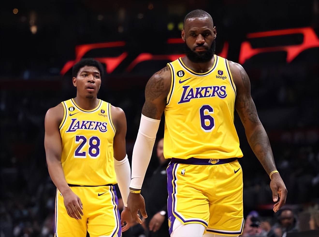 社媒上的点 社媒上的点